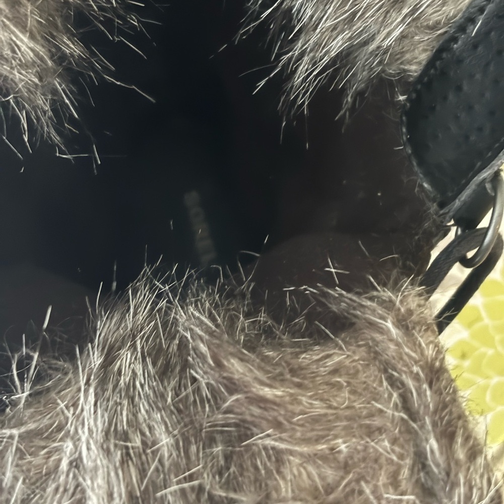 Sorel Black and Gray Winter Boots with Fur - Picture 3 of 8